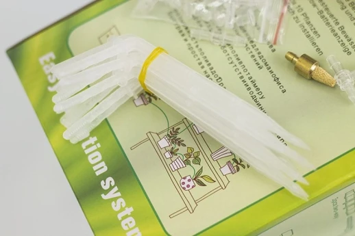 Набор для капельного полива домашних растений с таймером