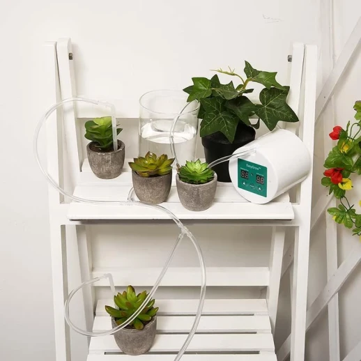 Набор для капельного полива домашних растений с таймером