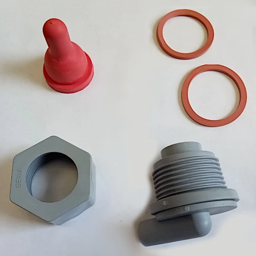 Ведро Gaun с 3 сосками для поения ягнят жеребят телят 8 л