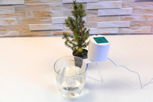 Набор для капельного полива домашних растений с таймером питание от батареек ААА или 220 вольт