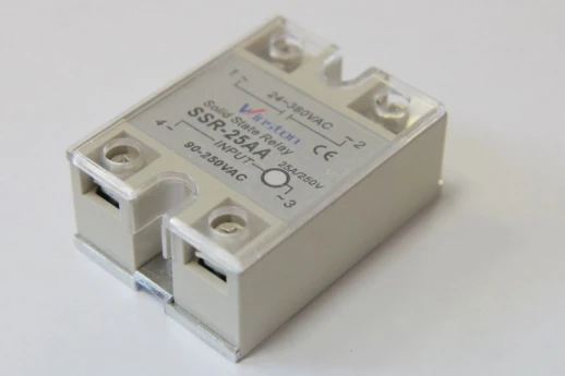 Твердотельное реле 25Ампер 90-250VAC для коммутации переменного тока 24-380VAC