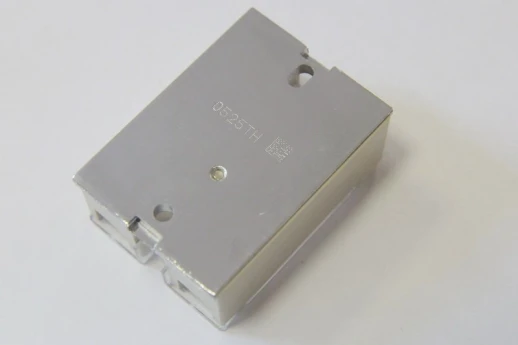 Твердотельное реле 25Ампер 90-250VAC для коммутации переменного тока 24-380VAC