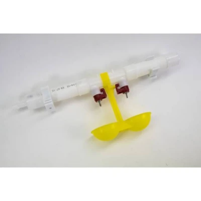 Ниппельная поилка двойная с каплеуловителем НП18 в сборе