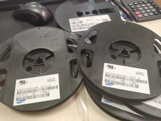 Модуль УЦЕНКА 120.39 Quantum board 390 х 390 Samsung lm281 3500K + 660 nm 2835