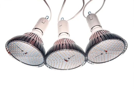 Комплект "Досветка домашних растений 75 Вт (3х25)"