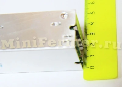 Блок питания 220V AC / 12V DC 1A.