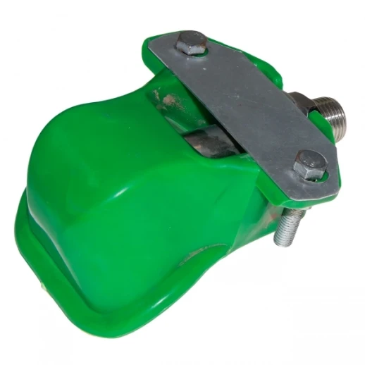 Ниппельная поилка для коз и овец НП33