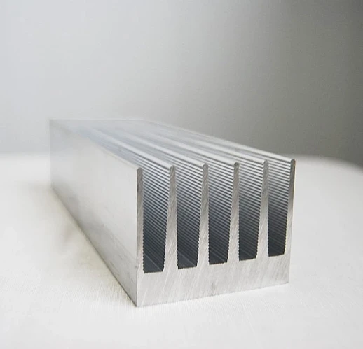 Профиль алюминиевый 50мм * 40мм * 2,5кг