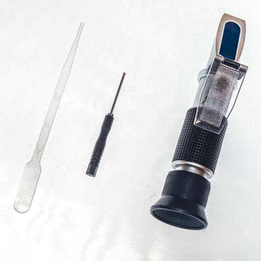 Рефрактометр для алкоголя 0-80% V/V