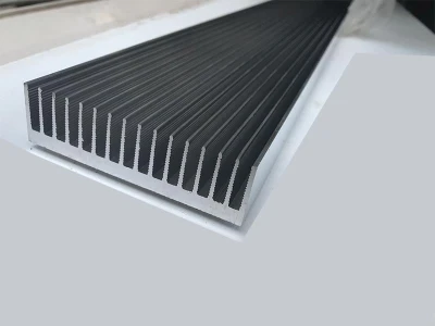 Профиль алюминиевый 90мм * 25мм * 2 ,55кг