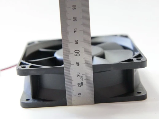 Осевой вентилятор корпусной 120х120х38мм 12 Вольт