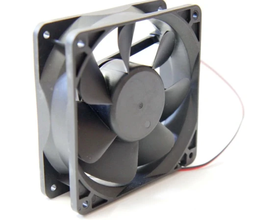 Осевой вентилятор корпусной 120х120х38мм 12 Вольт