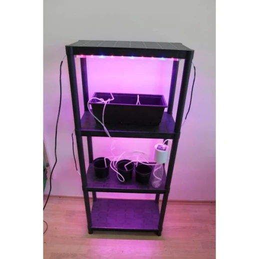 Стеллаж универсальный 141х60х30 для рассады или цветов пластик