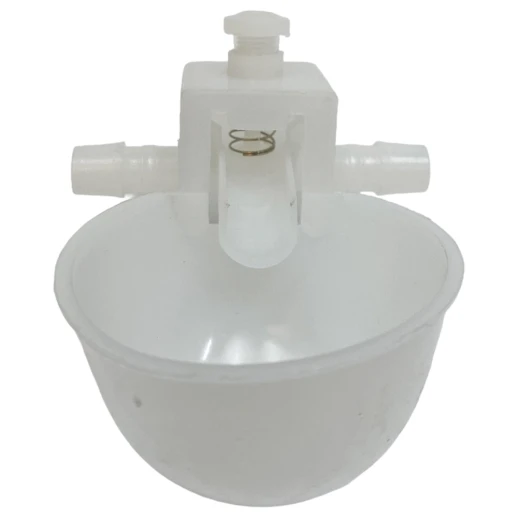 Поилка чашечная 9.5 мм с креплением на сетку и регулировкой уровня воды