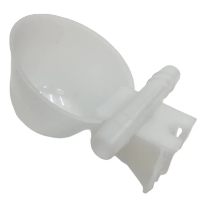 Поилка чашечная 9.5 мм с креплением на сетку