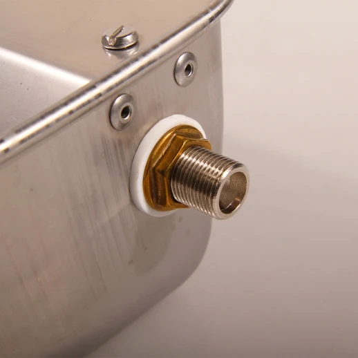 Поилка чашечная Gaun автоматическая 2,2 литра нержавеющая сталь