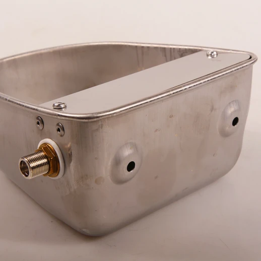 Поилка чашечная Gaun автоматическая 2,2 литра нержавеющая сталь