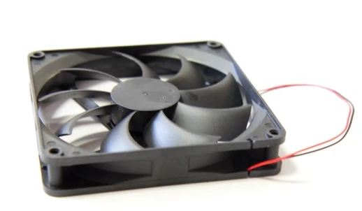 Осевой вентилятор корпусной 140х140х25мм 12Вольт