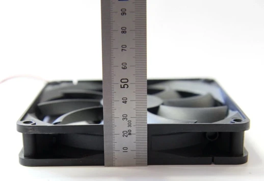 Осевой вентилятор корпусной 140х140х25мм 12Вольт