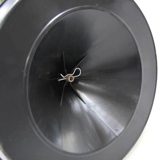 Кормушка бункерная Corti 18 кг. пластик с разд. решеткой без крышки для цыплят