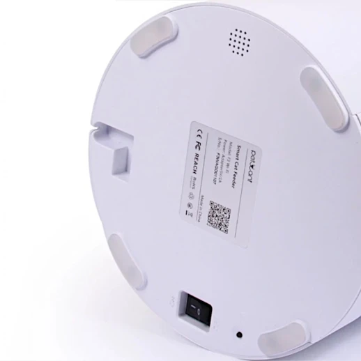 Автокормушка Petwant 2,8 л. для сухого корма без видеокамеры Wi-Fi IOS/Android