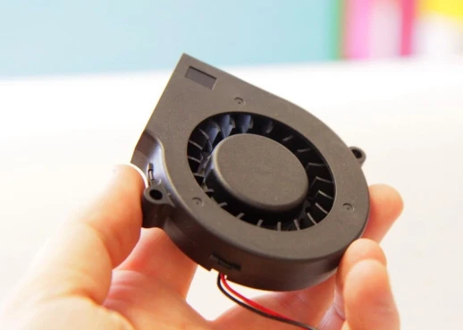 Вентилятор радиальный центробежный 75х75х15 мм 12 Вольт