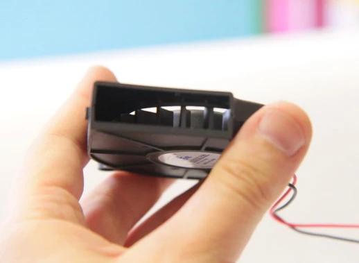 Вентилятор радиальный центробежный 75х75х15 мм 12 Вольт