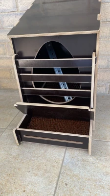 Гнездо для кур-несушек МирПтиц EggBOX 3 с яйцесборником