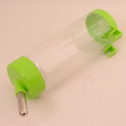 Поилка-шарик для кроликов зеленый LSTL