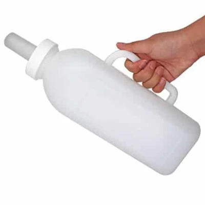 Бутылка LSTL для кормления теленка с соской из силикона 2 л