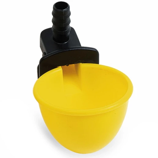 Поилка чашечная Gaun 50 мм пластик с креплением на сетку