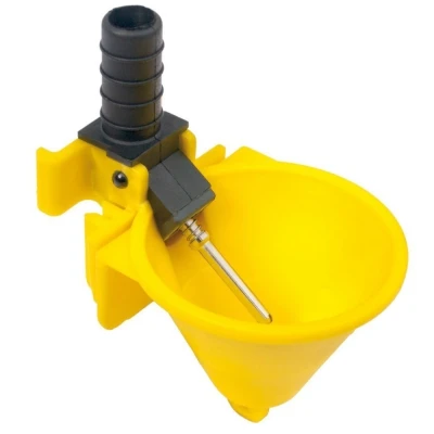 Поилка чашечная Gaun 52 мм пластик с креплением на сетку