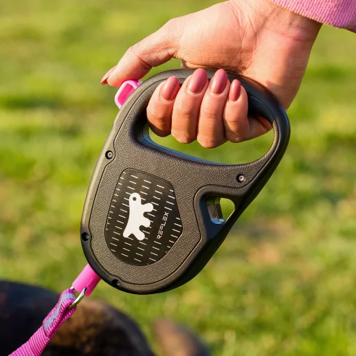 Рулетка Ferplast FLIPPY ONE Reflex М фуксия шнур 5м 20 кг