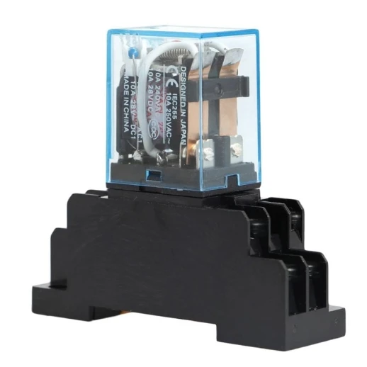 Электромагнитное реле 12В