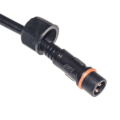 Черный тройник для подключения драйверов к сети 220 вольт