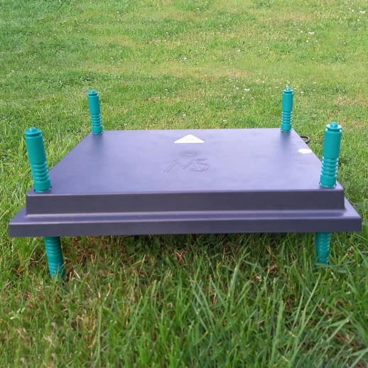 Панель обогревательная HobbyFarm 30х40 см для цыплят