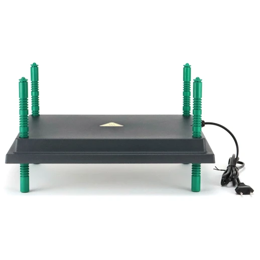 Панель обогревательная HobbyFarm 30х40 см для цыплят