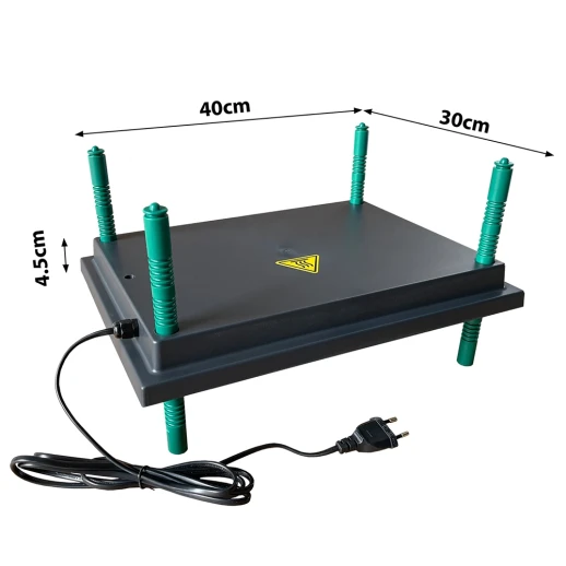 Панель обогревательная HobbyFarm 30х40 см для цыплят