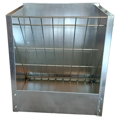 Кормушка Gaun для сена и зерна овцам и козам 37х47х52 см