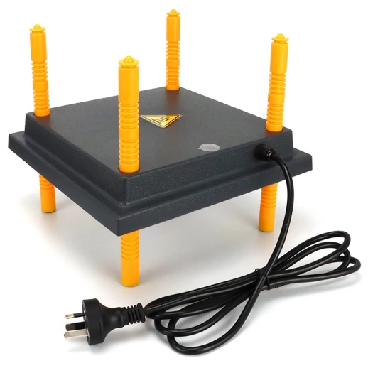 Панель обогревательная HobbyFarm 25x25 см для цыплят