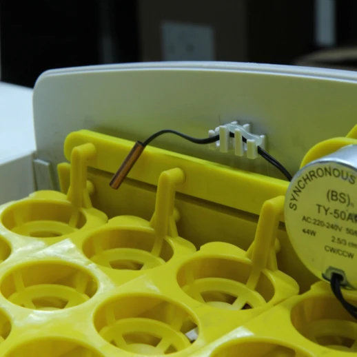 Инкубатор HHD 42S с овоскопом