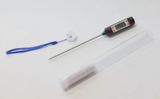 Термометр электронный с щупом