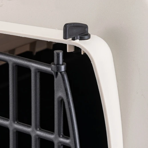 Пластиковая переноска Ferplast SKIPPER 1 для кошек и маленьких собак