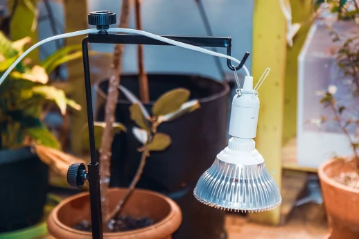 Подставка раздвижная универсальная