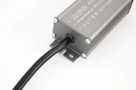 Драйвер для светодиодов 30W 400mA (HG-WP-D36/2) с вилкой