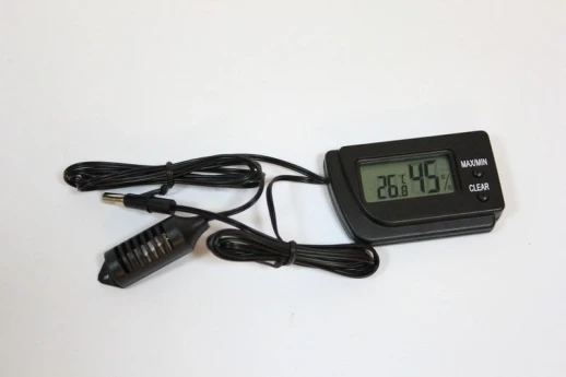 Термометр с гигрометром ТГМ-6