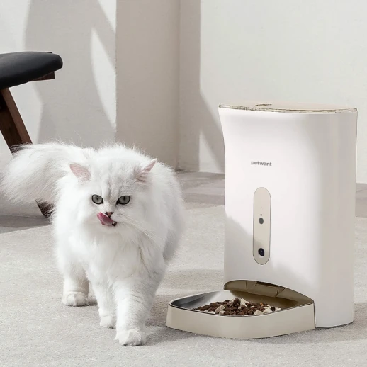 Автокормушка Petwant F11-C 4,5 л Wi-Fi для сухого корма с видеокамерой для кошек и собак, бежевая
