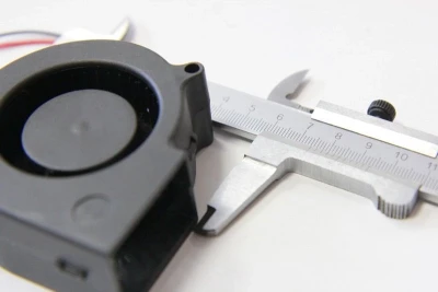 Вентилятор радиальный (центробежный) 75х75х30мм 12Вольт