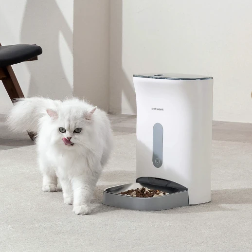 Автокормушка Petwant F11-L 4,5 л для сухого корма для собак и кошек