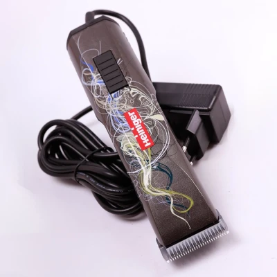 Машинка Heiniger Saphir Cord для стрижки кошек